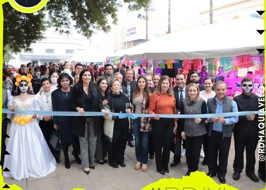 MUESTRAN SU TALENTO EN ALLENDE CON ALTARES DE MUERTOS