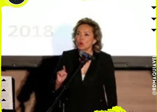 AMLO CULPA A ELBA ESTER GORDILLO DE REZAGO EN MATERIA EDUCATIVA Y GORDILLO SE DEFIENDE