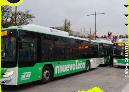 SECRETARÍA DE MOVILIDAD OFRECE TRABAJO A MUJERES PARA SER CONDUCTORAS DE CAMIÓN URBANO