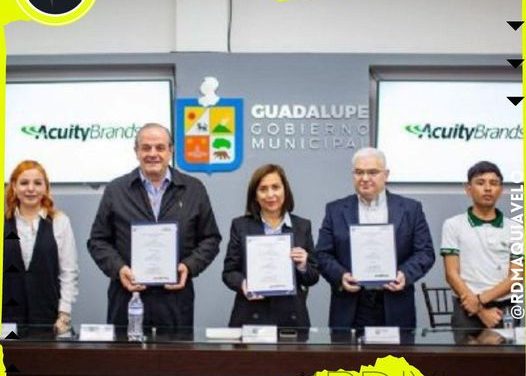 CRISTINA DÍAZ CELEBRA CONVENIO QUE OFRECE MAYORES OPORTUNIDADES LABORALES A EGRESADOS DEL CONALEP