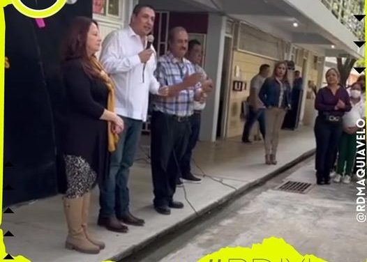 “CHUCHO” AGUILAR SIGUE TRABAJANDO EN PRO DE LOS ESTUDIANTES DE SU DISTRITO LOCAL