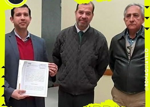 ENTREGAN INICIATIVA QUE BUSCA CREAR GOBIERNOS DE COALICIÓN