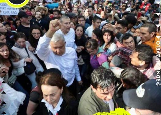AMLO ENCABEZA LA MARCHA JUNTO A SUS “PRESIDENCIABLES”