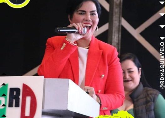 MARLA TREVIÑO JUNTO A GARZA OCHOA LLEVAN CON ÉXITO TALLERES A LAS MUJERES PRIISTAS