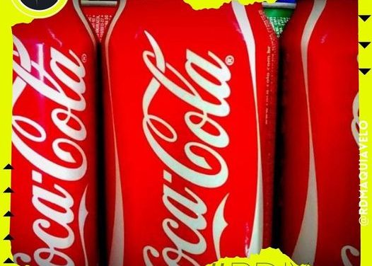 SI TU ERES DE LAS PERSONAS A LAS QUE NO LE PUEDE FALTAR SU COCA A LA HORA DE COMER, PREPARA MÁS “PESITOS” PORQUE AUMENTARÁ SUS PRECIOS