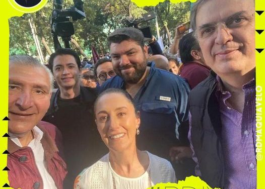 PRESIDENTE DE LA REPUBLICA, JEFA DE GOBIERNO DE CDMX, SECRETARIO DE GOBIERNO, SECRETARIO DE RELACIONES EXTERIORES, SECRETARIA DE ENERGÍA, ENTRE OTROS, TODOS JUNTOS MARCHAN JUNTO AL PUEBLO PARA DEFENDER A LA 4T