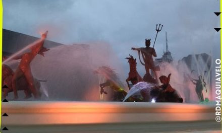 PROTEGEN FUENTE DE NEPTUNO ANTE POSIBLE MARCHA DE MUJERES PERO MÁS TARDE QUITAN PROTECCIÓN