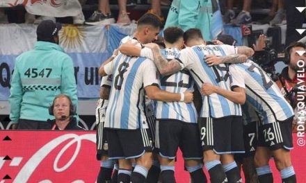 ARGENTINA AVANZA A LOS CUARTOS DE FINAL EN EL PARTIDO NÚMERO 1000 DE LIONEL MESSI