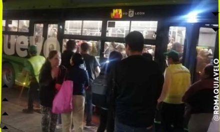 CIERRE DE LA LÍNEA 2 EN METRORREY AFECTA A MÁS DE 50 MIL PERSONAS