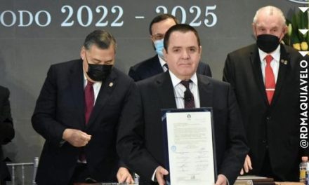 NOMBRAN AL DR. ÓSCAR VIDAL GUTIÉRREZ COMO NUEVO DIRECTOR DE FACULTAD DE MEDICINA Y HOSPITAL UNIVERSITARIO