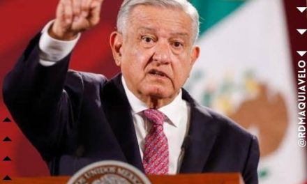 AMLO ARREMETE CONTRA ALGUNOS PERIODISTAS POR SER PARTE DEL FRAUDE DEL 2006