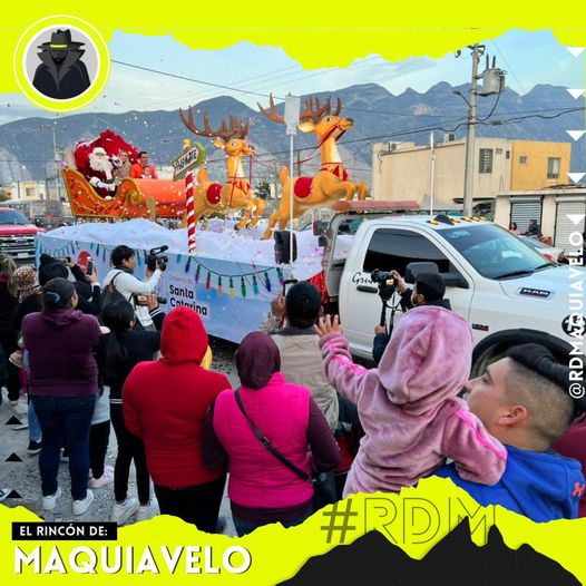 CONCLUYE CON ÉXITO GOBIERNO DE SANTA CATARINA DESFILE NAVIDEÑO EN EL MUNICIPIO