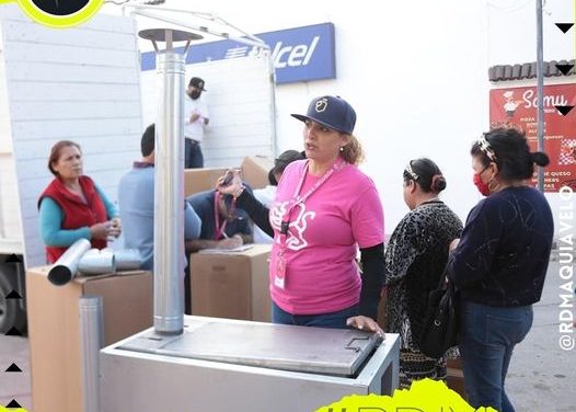 DAVID SÁNCHEZ APOYA A CIUDADANOS DE GENERAL TERÁN CON ESTUFAS ECOLÓGICAS