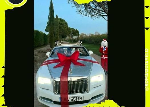 RECIBE CRISTIANO RONALDO ROLLS-ROYCE DAWN DE NAVIDAD