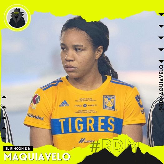 MÍA FISHEL LA MEJOR GOLEADORA DEL MUNDO