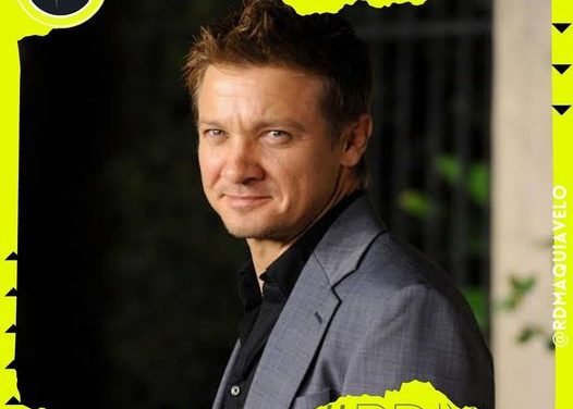 DESPUÉS DE SUFRIR GRAVE ACCIDENTE, REAPARECIÓ JEREMY RENNER