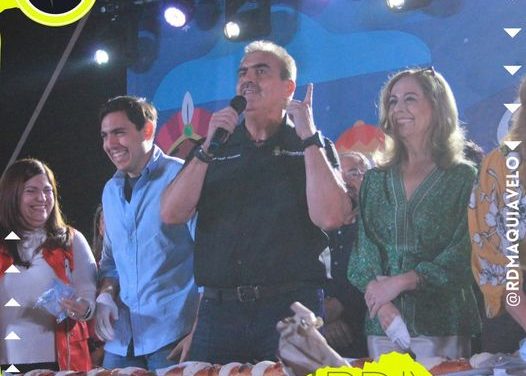 APODAQUENSES DISFRUTAN DE LOS FESTEJOS POR EL DÍA DE REYES