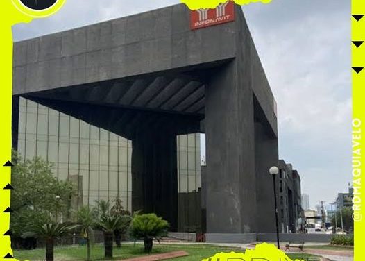 CONTINÚAN LAS LARGAS FILAS EN INFONAVIT