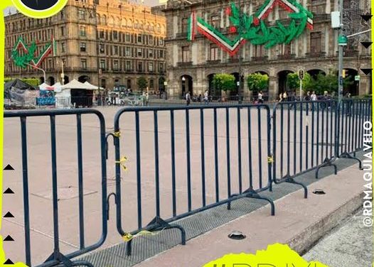 RODEAN ZÓCALO CAPITALINO CON VALLAS TRAS VISITA DE BIDEN