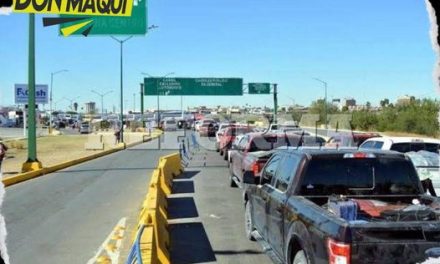 SATURAN CRUCES FRONTERIZOS EN PRIMER PUENTE DEL 2023