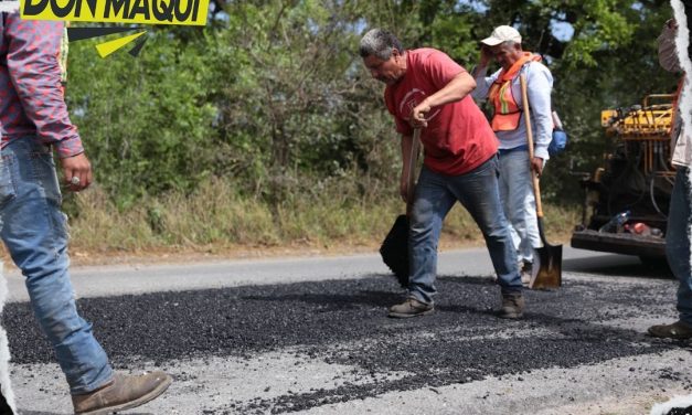 REALIZAN CUBRIMIENTO DE BACHES EN LA CARRETERA DE GENERAL TERÁN