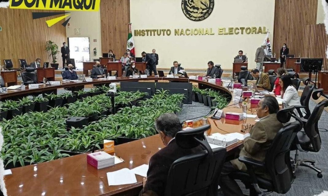 DIPUTADOS FEDERALES ACATAN LA RESOLUCIÓN DE QUE UNA MUJER ENCABECE LA PRESIDENCIA DEL INE.