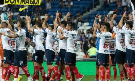 RAYADOS NO PARA Y GOLEA EN CASA CON SU TRABUCO OFENSIVO EN PLENITUD.