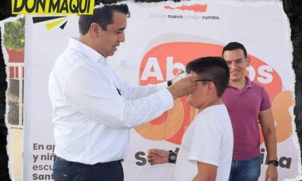 SANTA CATARINA ENTREGA MÁS DE 6 MIL LENTES A ESTUDIANTES