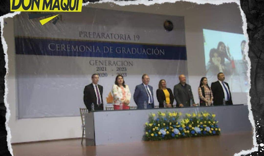 MUNICIPIO DE GARCÍA APOYA EN GRADUACIONES