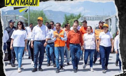 JESÚS NAVA Y SU GABINETE CONTINÚAN RECORRIENDO COLONIAS DE SANTA CATARINA