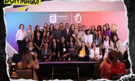 MUJERES DE NL DESAROLLAN HABILIDADES EN EL FORO “EL GRAN TALENTO DE NL”