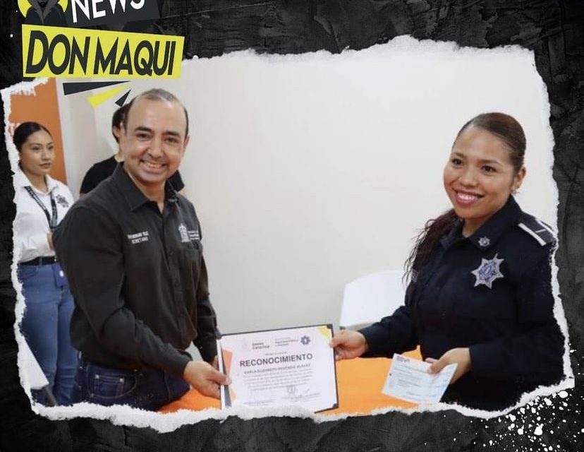 SANTA CATARINA RECONOCE A POLICÍAS EN SU DÍA