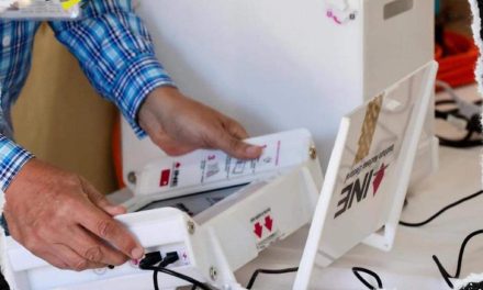 MÁS DE 100 MIL MEXICANOS DEL EXTRANJERO SE REGISTRAN PARA VOTAR EL 2 DE JUNIO