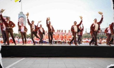 SINDICATO DE TRABAJADORES DE LA SECCIÓN 21 OFRECE HOMENAJE SU FUNDADOR DEL BALLET FOLKLÓRICO