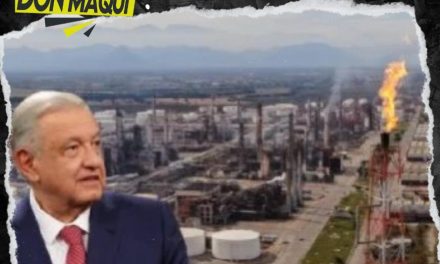 LÓPEZ OBRADOR DEFIENDE REFINERÍA DE CADEREYTA 