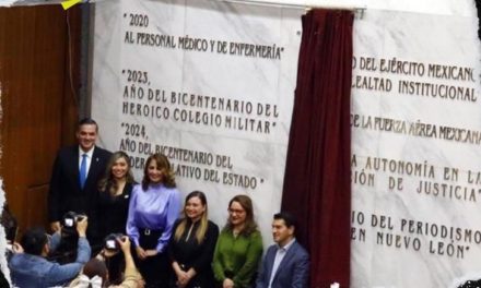 CONGRESO DEL ESTADO FESTEJA EL 200 ANIVERSARIO CON LAS LETRAS ÁUREAS EN EL MURO DE HONOR