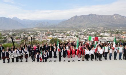 EL MUNICIPIO DE ALLENDE REALIZA CEREMONIA CÍVICA PARA CONMEMORAR DÍA DE LA BANDERA