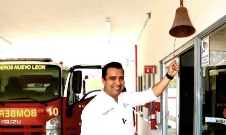 JESÚS NAVA HACE ENTREGA DE 6.5 MDP AL PATRONATO DE BOMBEROS DE NUEVO LEÓN