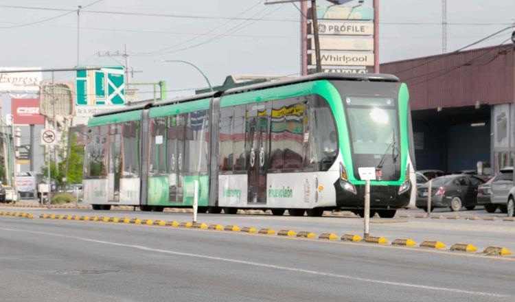 EL TREN ELÉCTRICO TIPO DRT INICIA PRUEBAS DIURNAS EN CORREDOR ECOVÍA