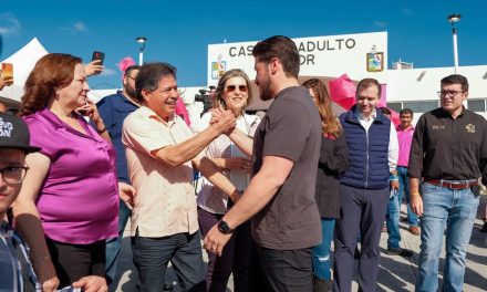 SAMUEL GARCÍA RENUEVA CASA DE ADULTOS MAYORES EN CHINA, NUEVO LEÓN