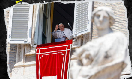 EL PAPA FRANCISCO DESTACA LA IMPORTANCIA DE LOS ANCIANOS EN LA SOCIEDAD