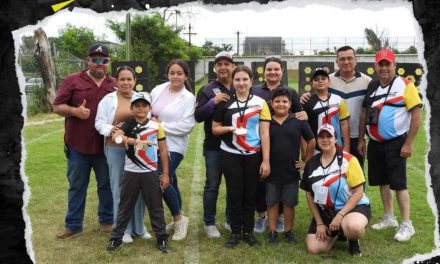 PATRICIA SALAZAR FELICITA A DEPORTISTAS DESTACADOS DE ALLENDE EN LA OLIMPIADA NUEVO LEÓN