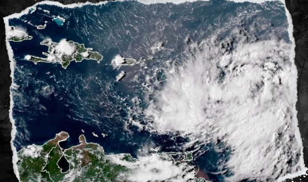 HURACÁN ERNESTO AZOTA PUERTO RICO Y LAS ISLAS VÍRGENES, DEJANDO APAGONES MASIVOS