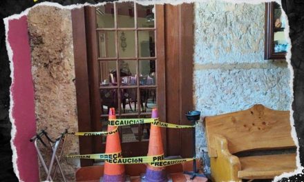 COLAPSO DE VIGA EN RESTAURANTE “LA CASA DE LA ABUELA” DEJA DOS LESIONADAS Y CLAUSURA PARCIAL DEL ÁREA AFECTADA