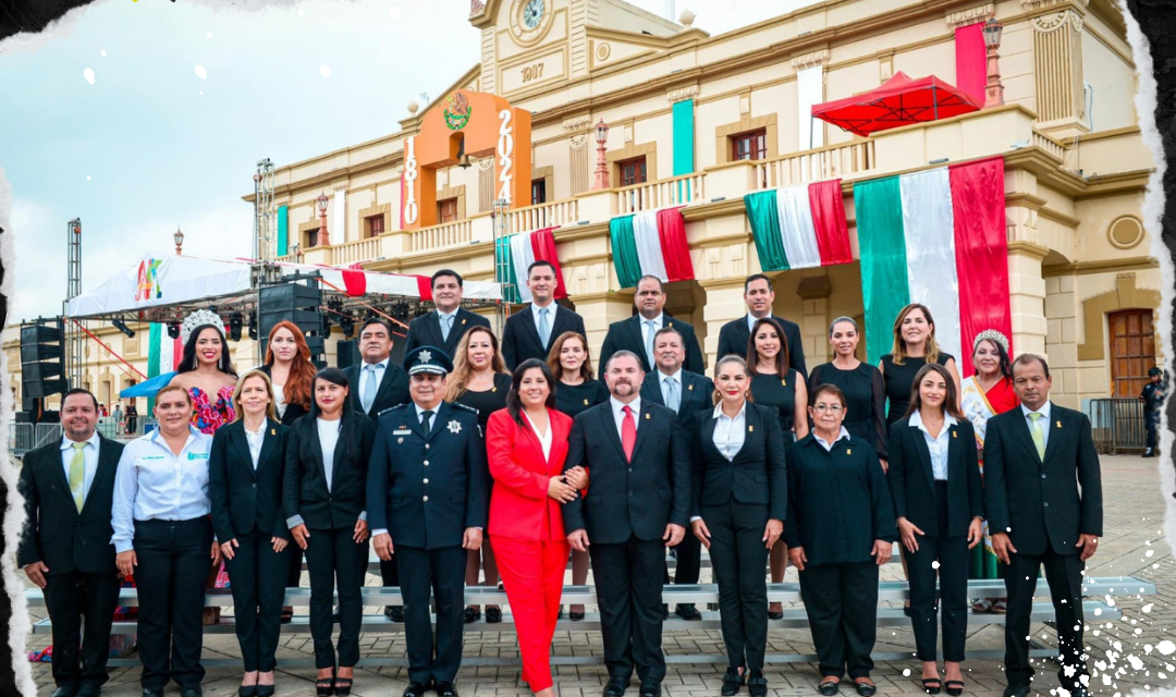 EL ALCALDE MIGUEL ÁNGEL SALAZAR ENCABEZA DESFILE MEXICANO EN MONTEMORELOS