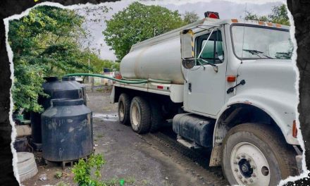 MIGUEL ÁNGEL SALAZAR LLEVA AGUA A COLONIAS Y EJIDOS DE MONTEMORELOS