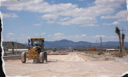 SAMUEL SUPERVISA AVANCES EN LA CARRETERA INTERSERRANA