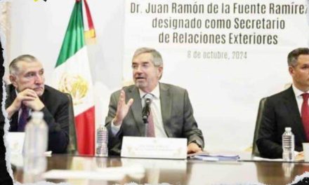 JUAN RAMÓN DE LA FUENTE RATIFICADO COMO CANCILLER