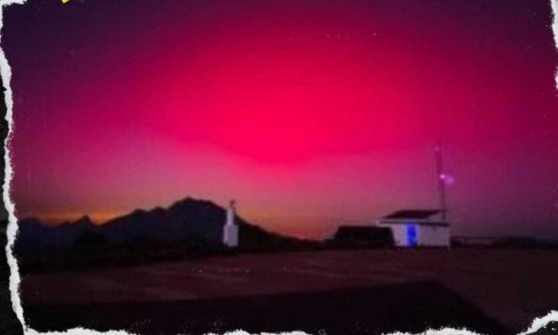 AURORA BOREAL ES CAPTADA EN ITURBIDE, NUEVO LEÓN POR OBSERVATORIO DE LA UANL