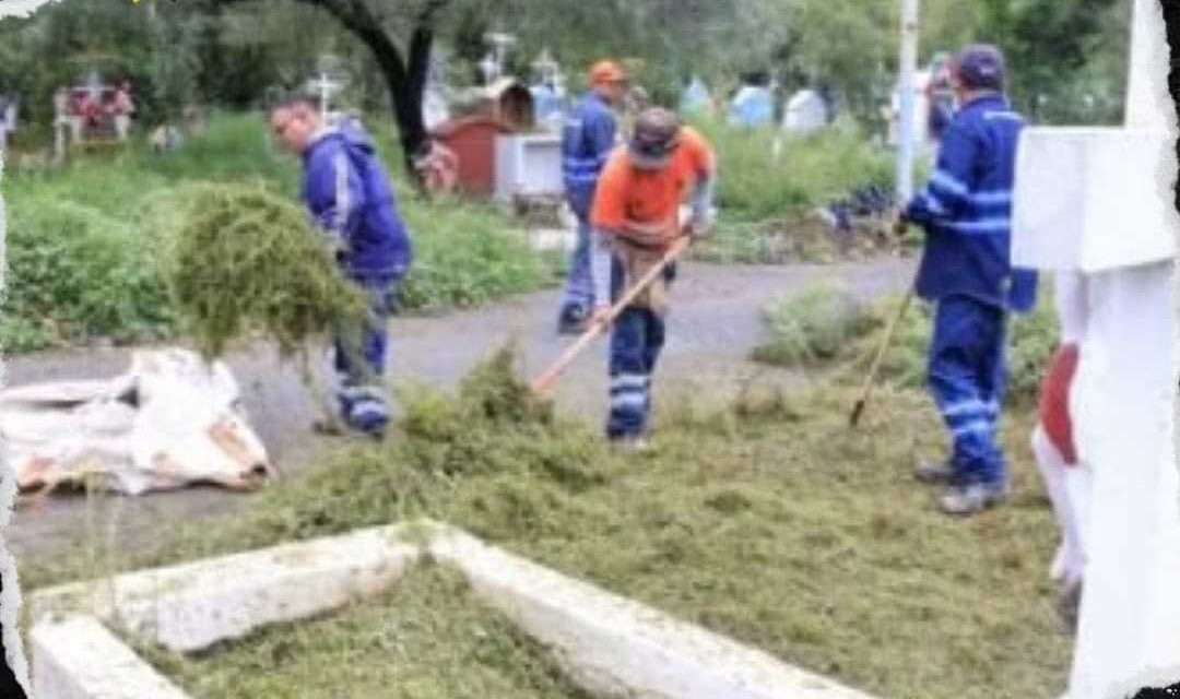 EL ALCALDE ADRIÁN DE LA GARZA INICIÓ UN OPERATIVO DE LIMPIEZA EN PANTEONES PARA DÍA DE MUERTOS